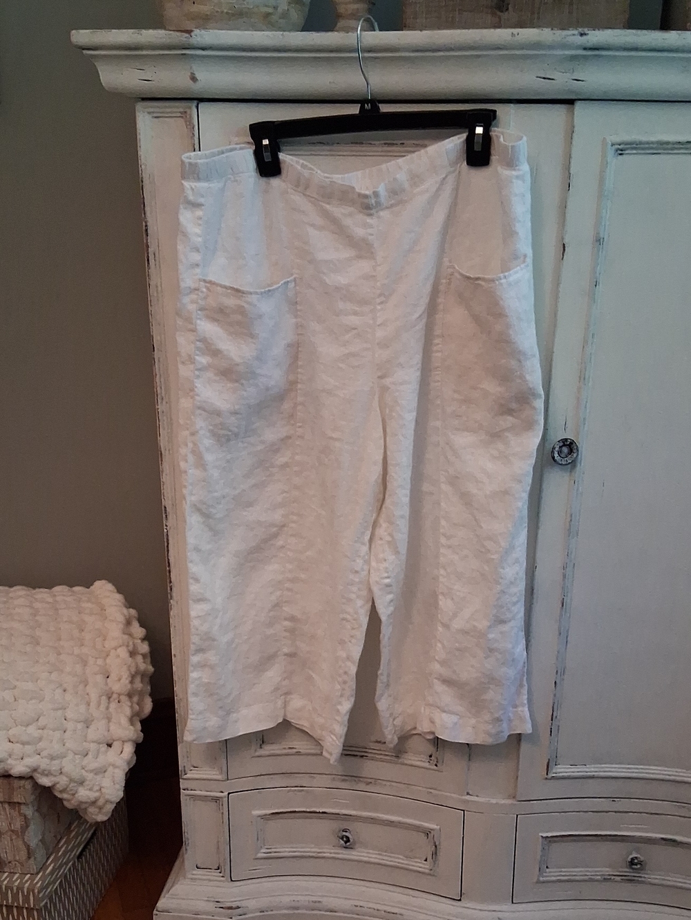 Women's White Linen Crop Wide-Leg Pants